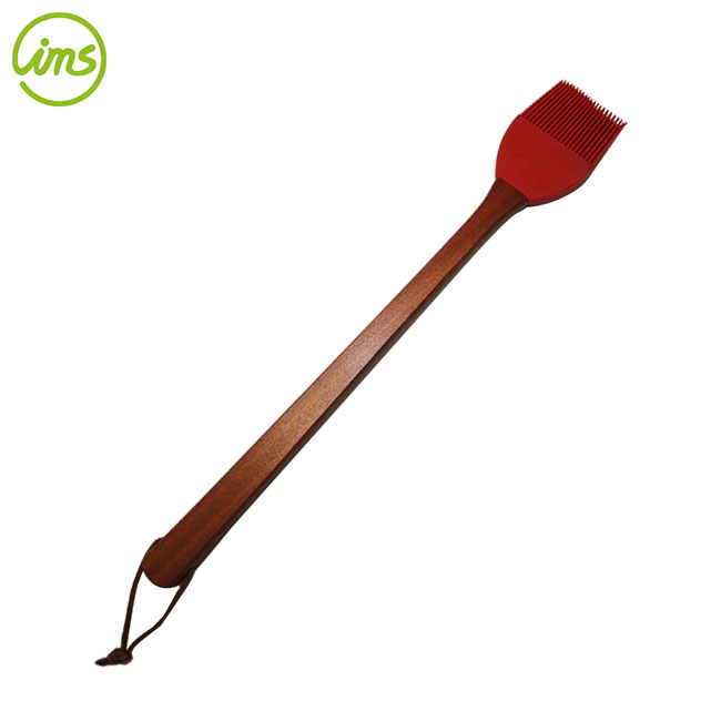 long handle bbq basting brush with silicone head | wooden grill brush